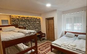 Riverside Guesthouse
